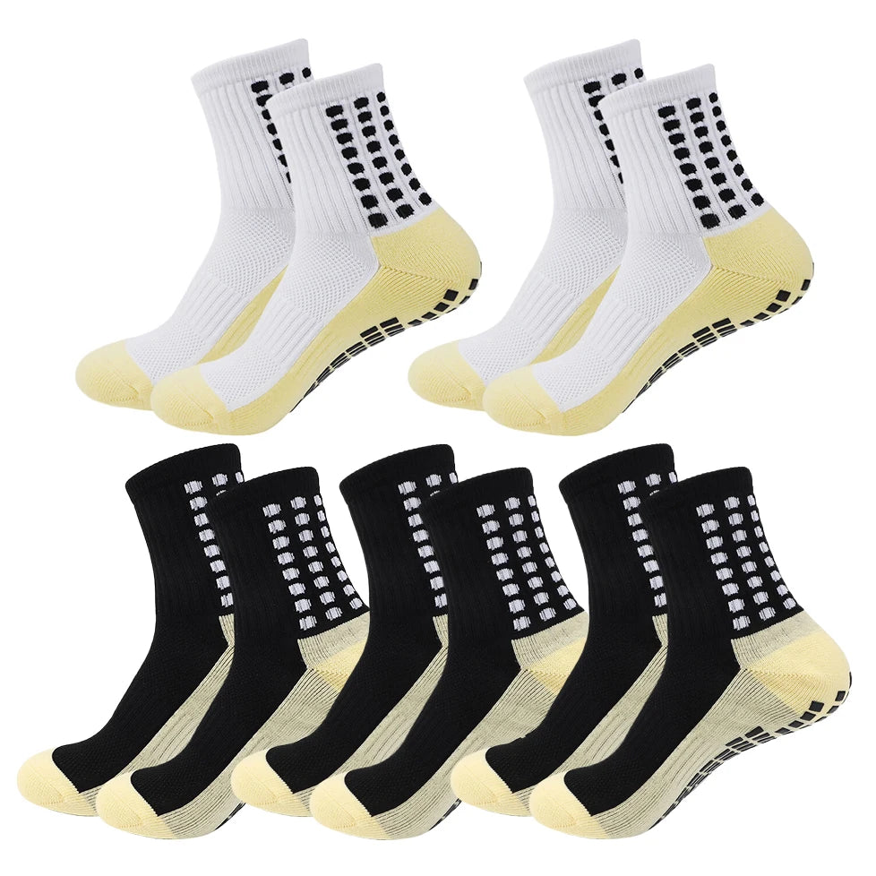 Grip socks product packaging showing 5-pair bundle