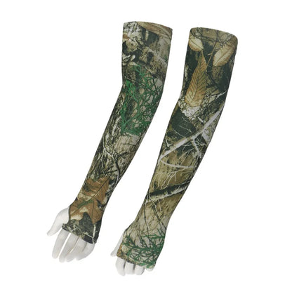 Camo arm sleeve showing UV protection and windproof features